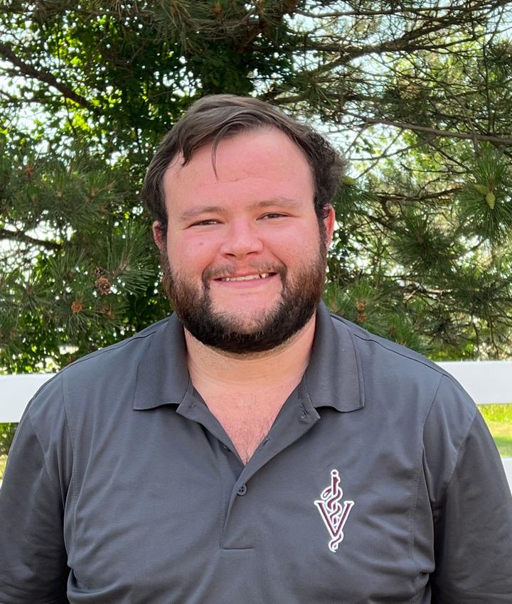 Dr. Walker Hyche, DVM Elkhorn Veterinary Clinic